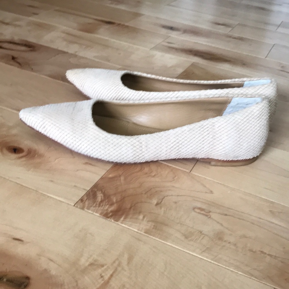 UGG Collection Flats - Picture 4 of 4